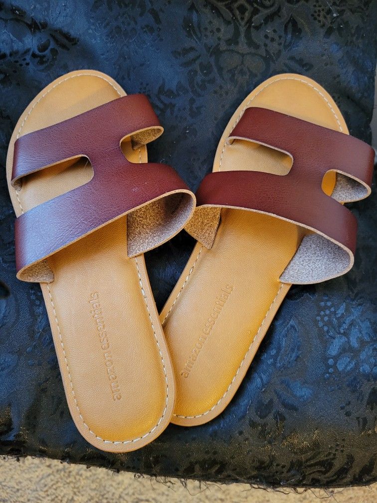 Ladies Slipon Flat Sandals By AMAZON Brown/ Reddish Color Size 10