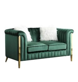 "Fara Green 2 Piece Sofa & Loveseat New In The Box 📦 $0 Down Same Day Delivery!
"
