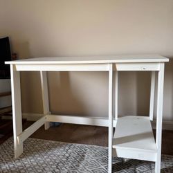 White desk 