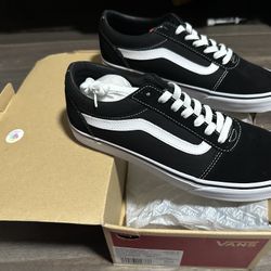 Vans Shoes Size 10