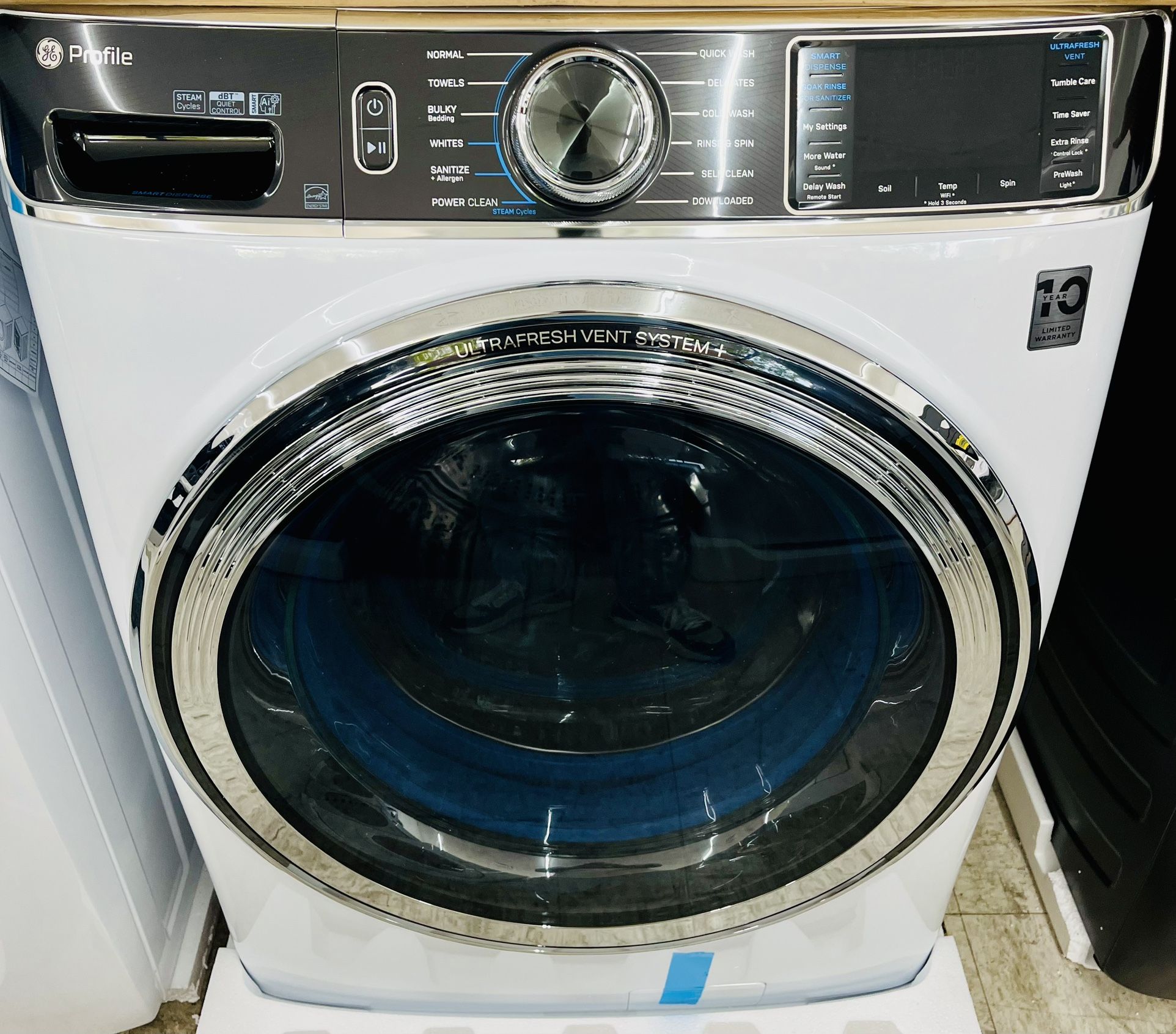 🔥🔥28” GE Profile Front Load Washer