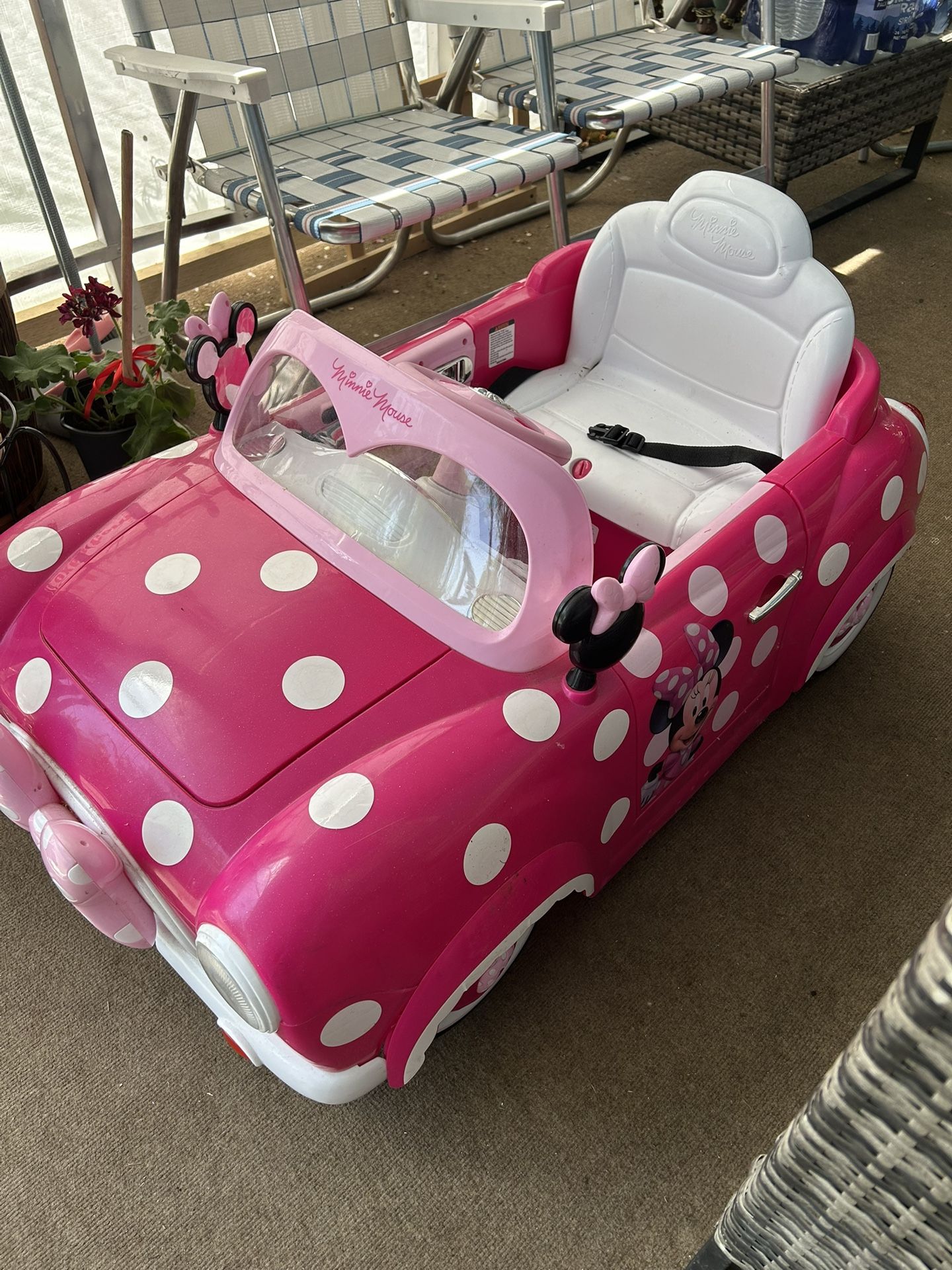 Kids Electric Minnie Mouse