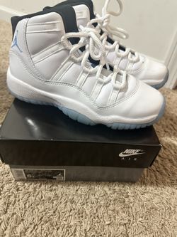 Retro Jordans 11s ( Legend Blue) Size 6