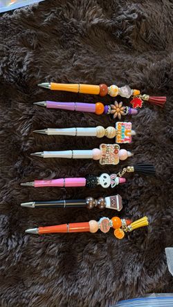 Handmade Beaded Pens ✨
