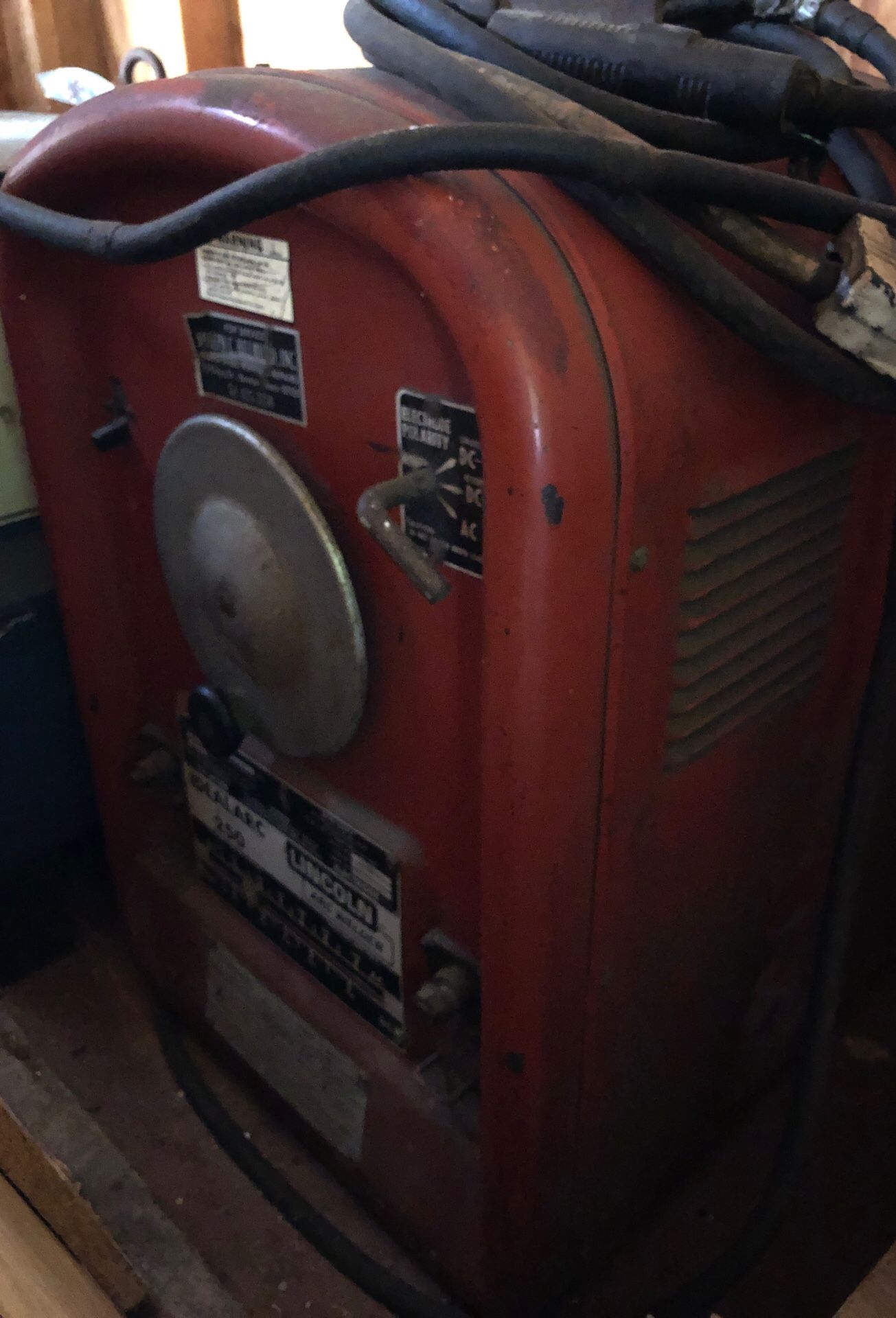 Lincoln tombstone welder