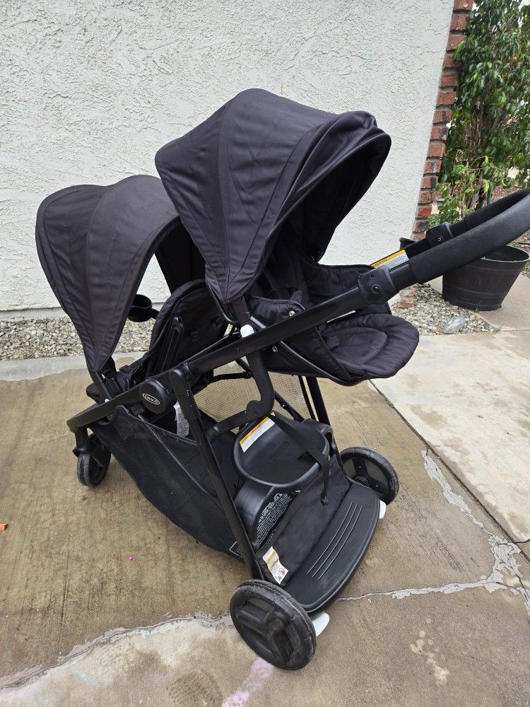 Graco Double Stroller , Black