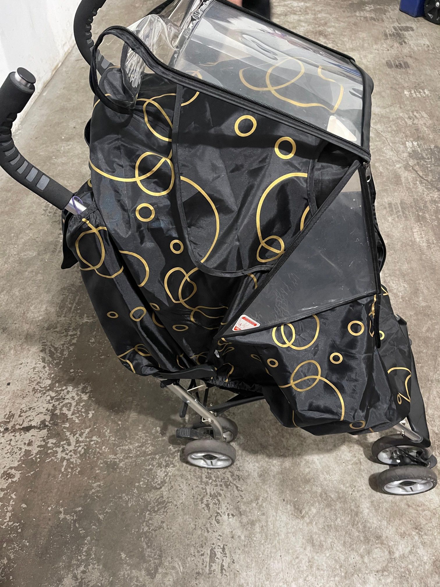 Umbrella Stroller With Rain Cover 