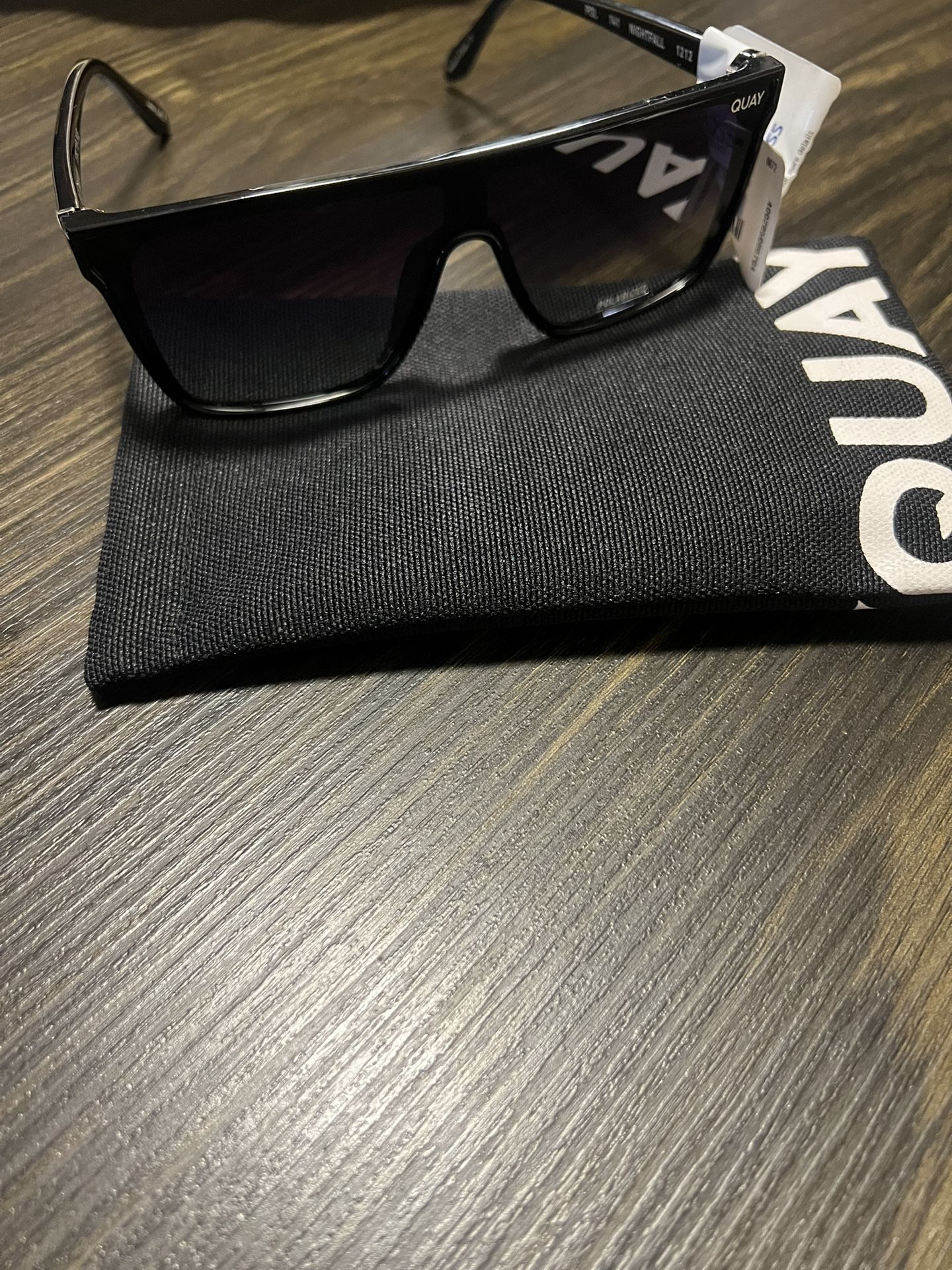 Quay Sun glasses
