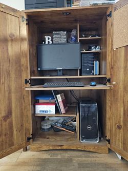 Desk/Cabinet (Computer) for Home/Office