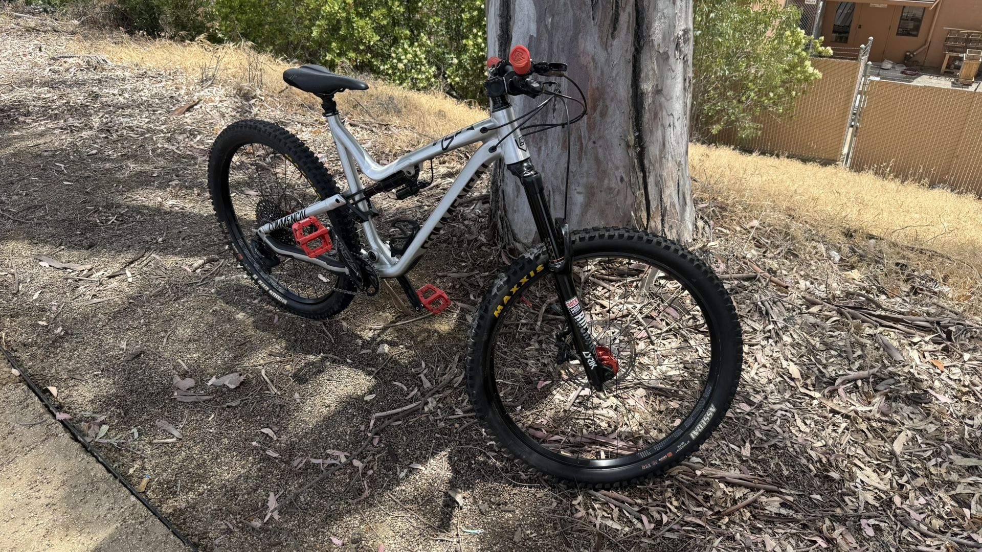 2018 Commencal Meta AM V4.2 Race