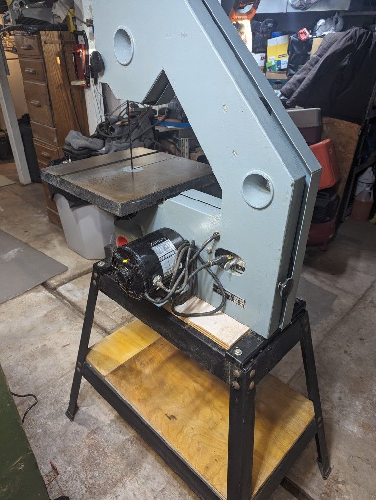 Delta 16" Bandsaw