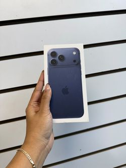 IPHONE 17 PRO MAX 256GB UNLOCKED