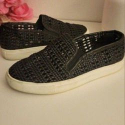 Steve Madden Shoes Slip-on 5-5.5 Youth 