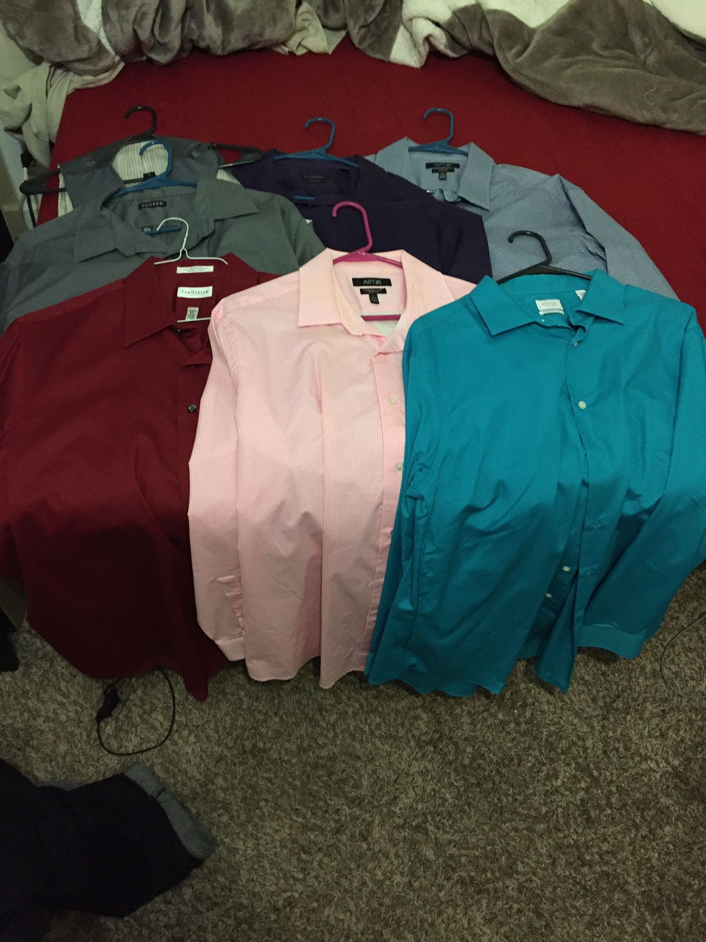 Men’s long sleeve dress button ups