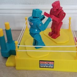 Rock em Sock em robots 
