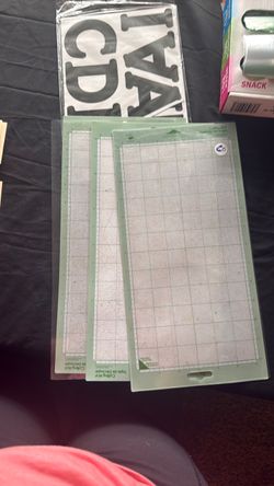 Cricket adhesive boards