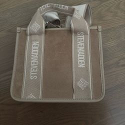 Steve Madden purse