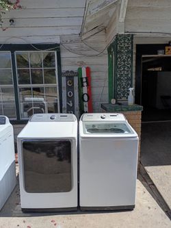 Delivery Available Nice Washer Dryer Combo