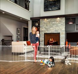 New Regalo extra wide baby gate