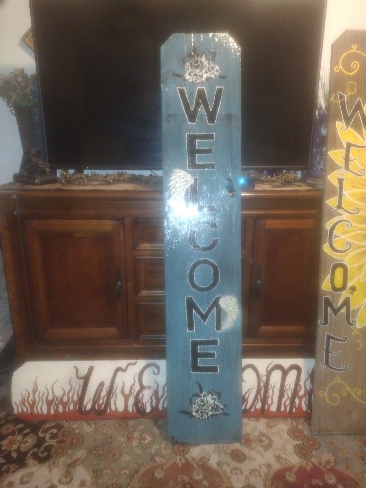 Welcome Sign