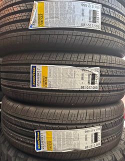 225/65R17 Set Of 4 Goodyear Finesse New Tires