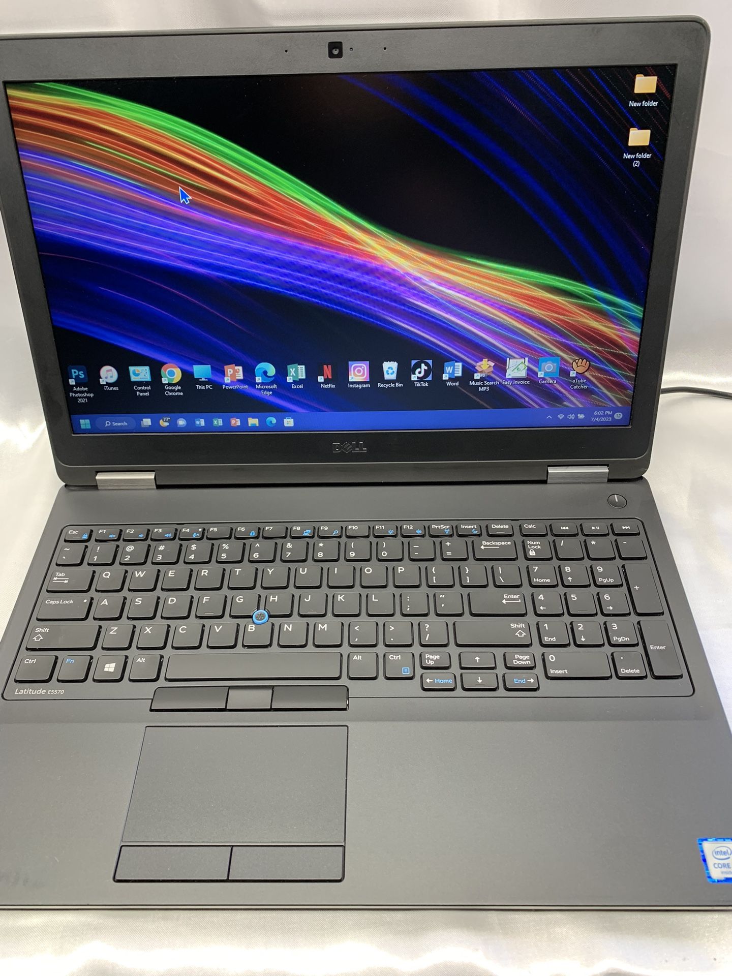 i5..i5…i5… DELL LATITUDE E 5570…6 GENERATION . build On 11/20/2022.. 256.0 GB SATA M2.. ( Capacity ) ..8.0 GB RAM .READY TO USED