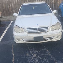 2006 Mercedes-Benz C-Class