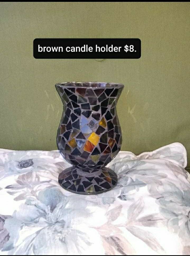 Candle holder
