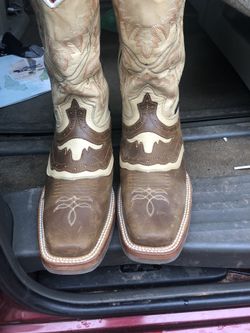 Boots Reyme used one time to small for me 7-1/2