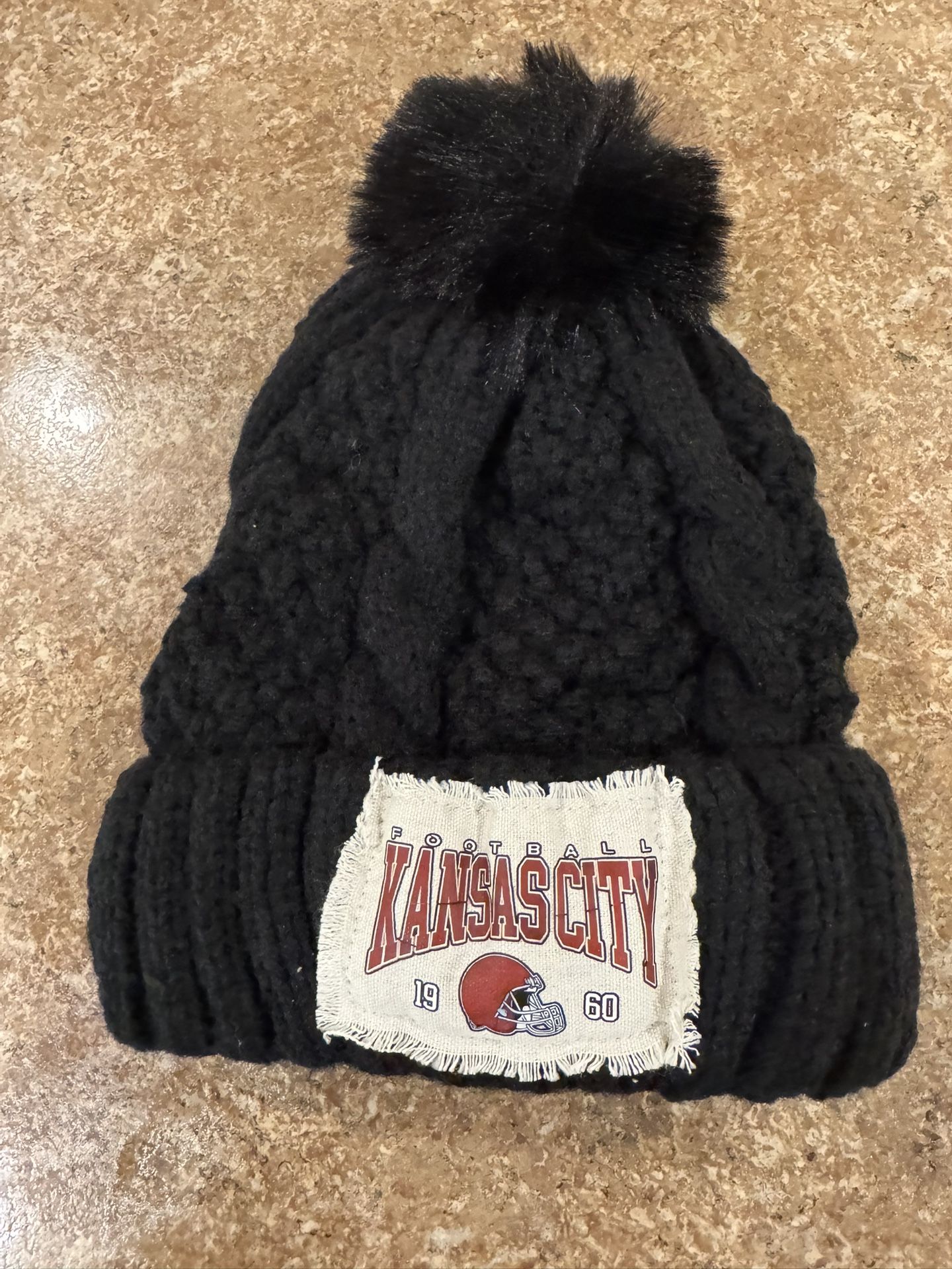 New Kansas City Chiefs Beanie Shipping Available