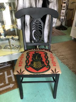 Pineapple chair