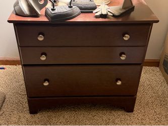 Bedroom Furniture - 4 pc