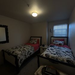 2 Twin Beds For Sale 