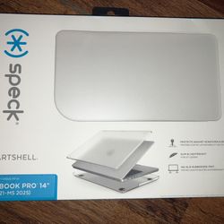 MacBook Pro 14” Smart shell