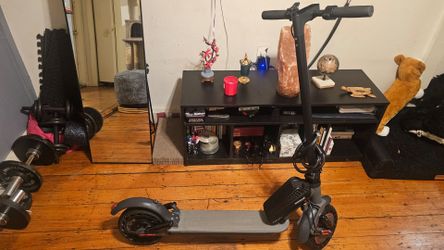 Electric scooter