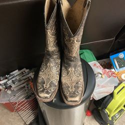 Women’s Boots