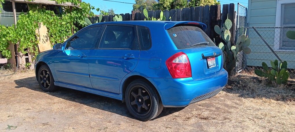 2008 KIA Spectra5