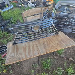 2016-2019 LEXUS RX350 RX450H GRILLE ASSEMBLY OEM UPPER FRONT GRILL 53111-0E170