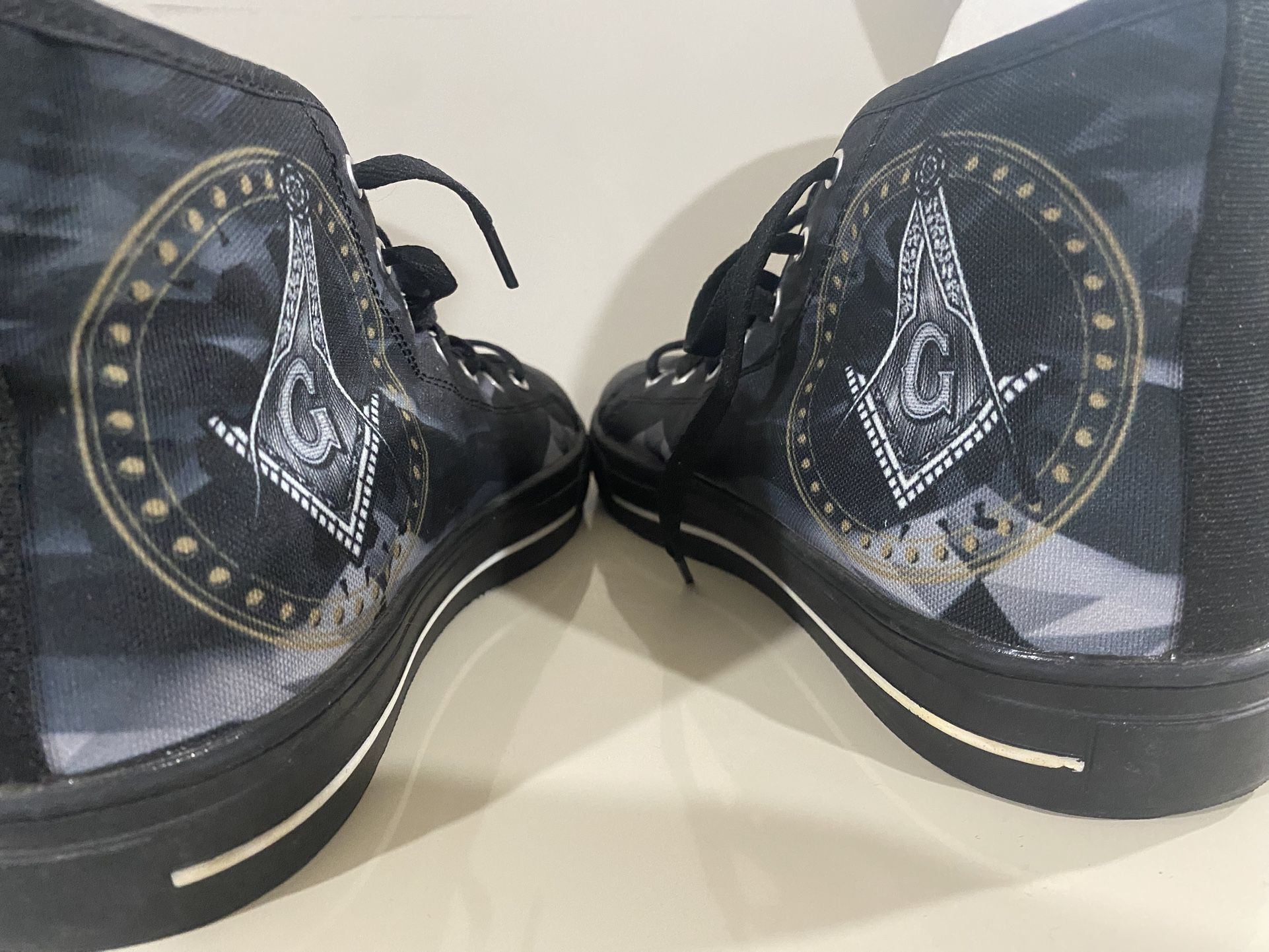 Converse Mason / All Seeing Eye