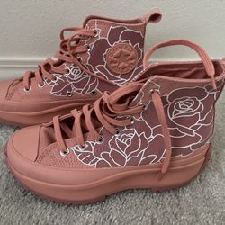 Converse Run Star Hike Hi Sneakers Women (size 7) -New-