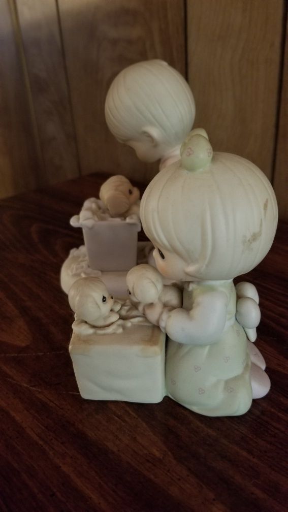 Precious Moments Figurines set of 2 Always Room For One More, You Just Cannot Chuck a Good Friendship