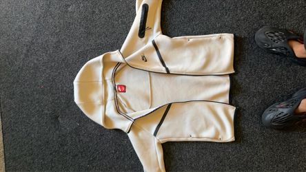 Rare Nike Tech fleece✅Size small