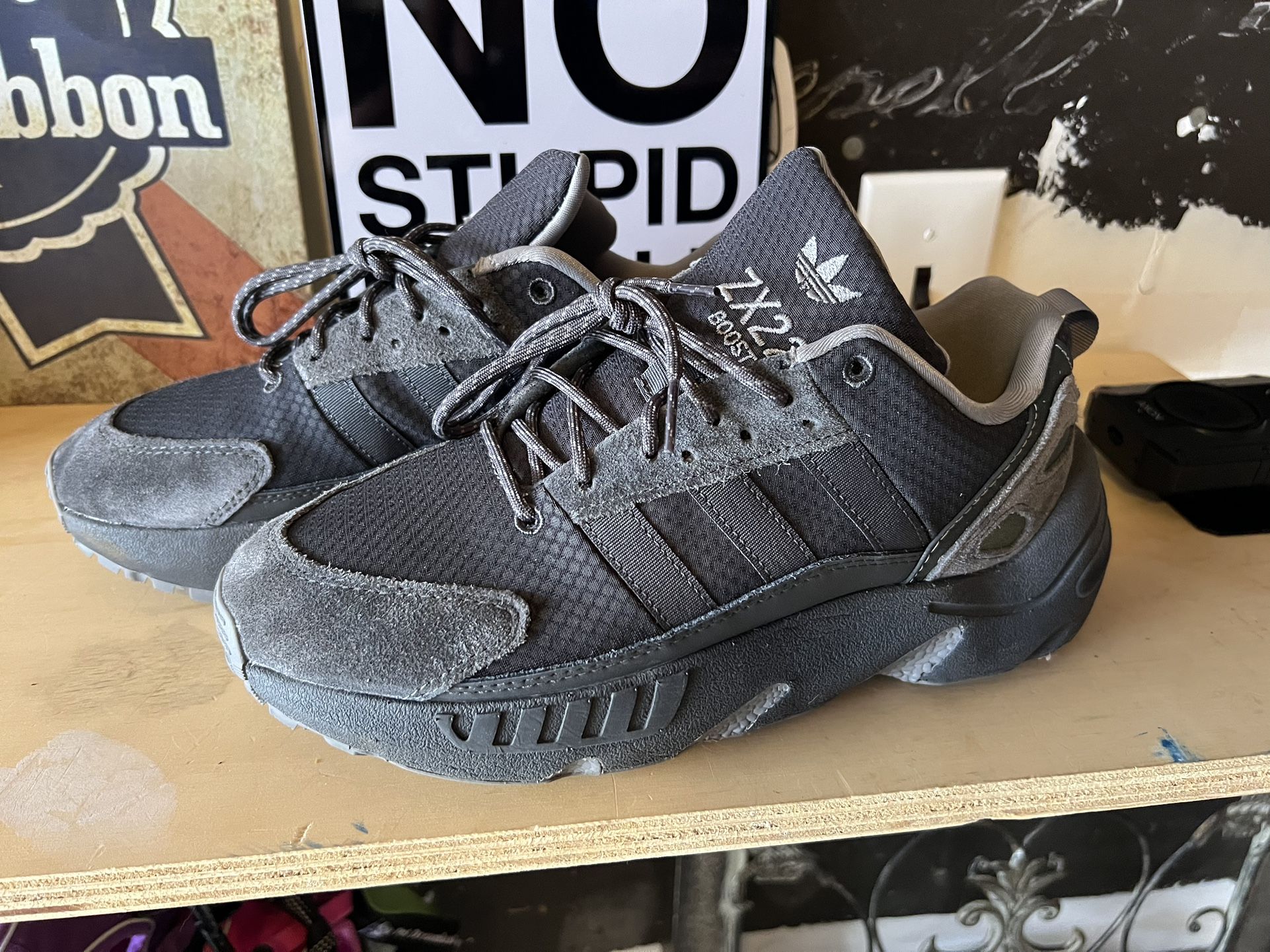 Adidas ZX22 Boost Mens Size 8.5 With OG Box & Laces Yeezy 🔥