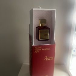 Baccarat Rouge 540 SPRAYED ONCE