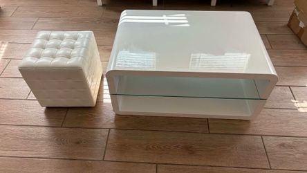 Center table coffee table and ottoman