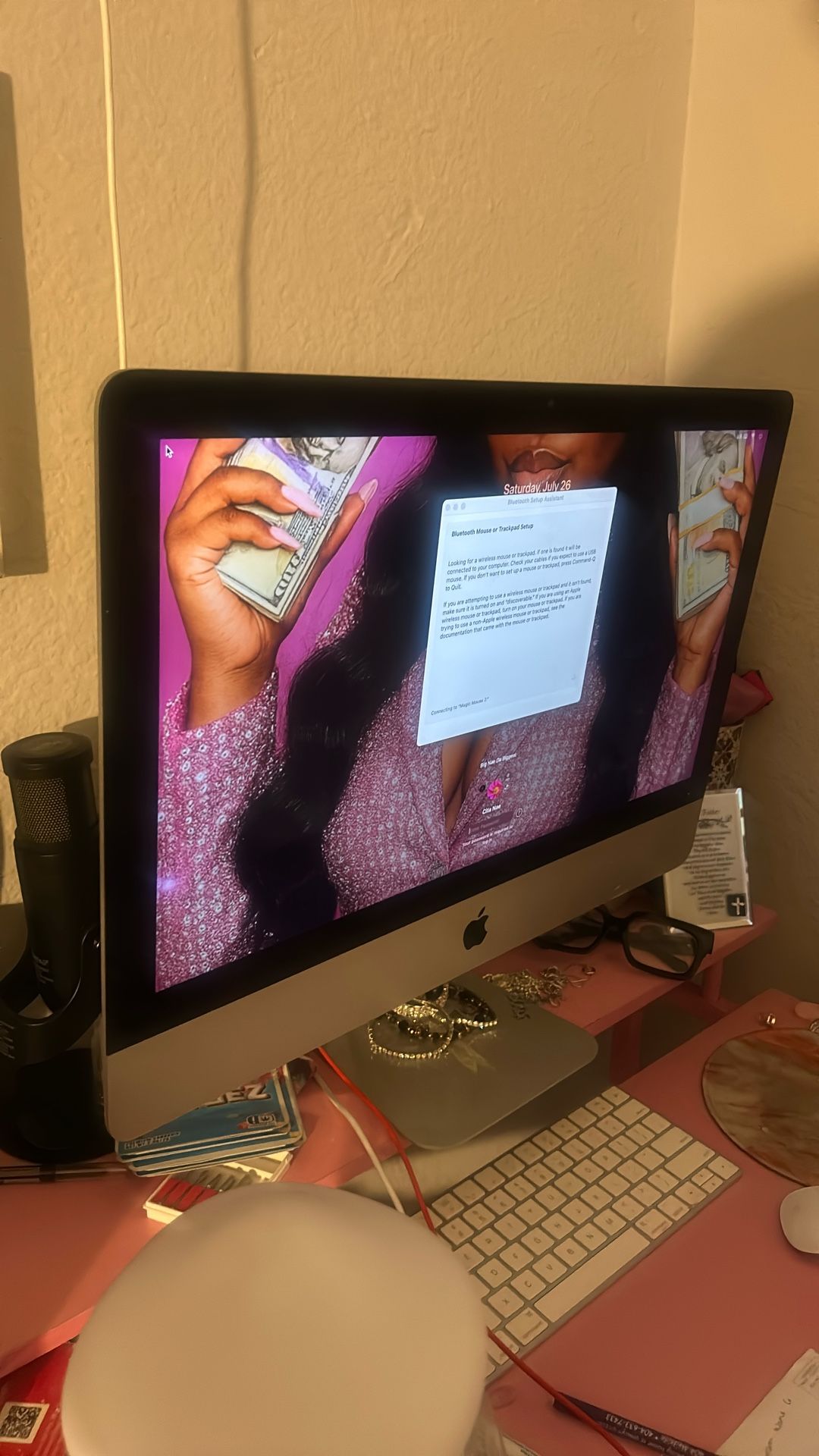 Apple computer
