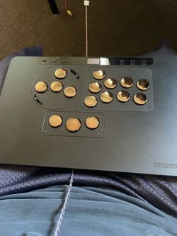 Haute 42 x series leverless fightstick with lever add on