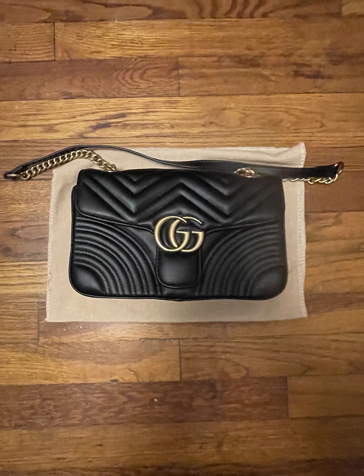 GUCCI PURSE WOMENS
