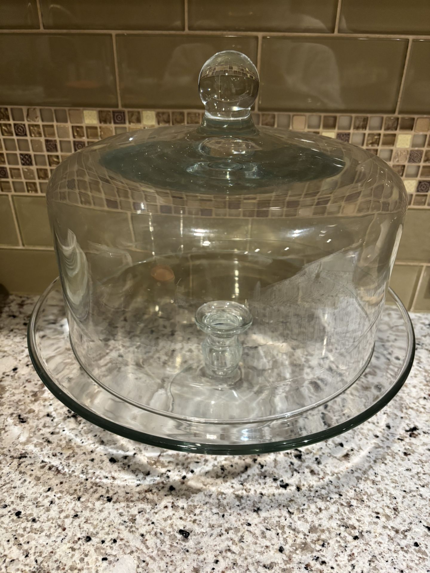 Glass Domed Cake Stand with Lid – 12” (Perfect for Parties & Hosting!)
