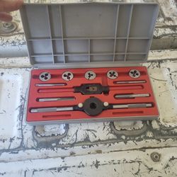 Tap & Die Set Used Cash Only Local Pick Up 